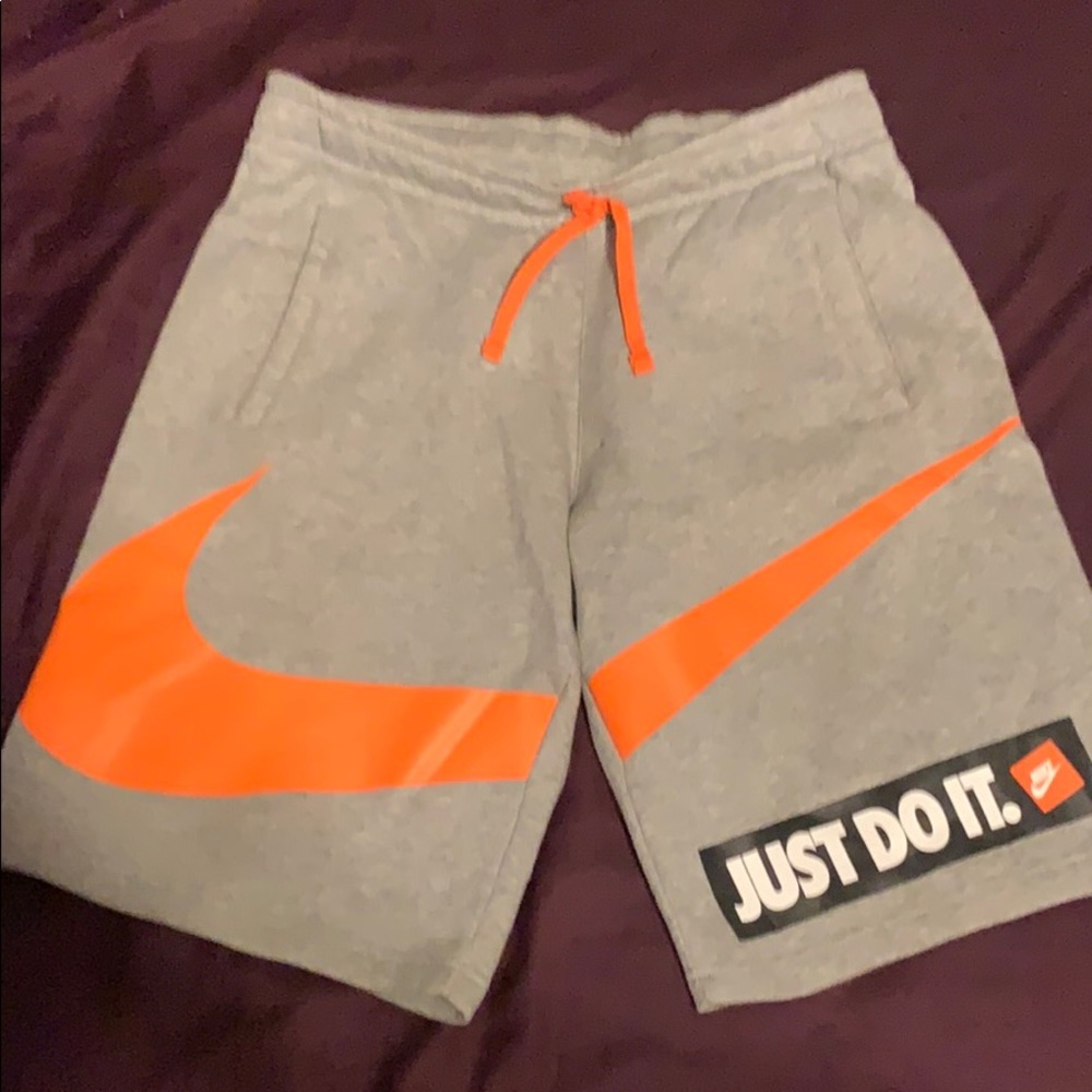 nike shorts